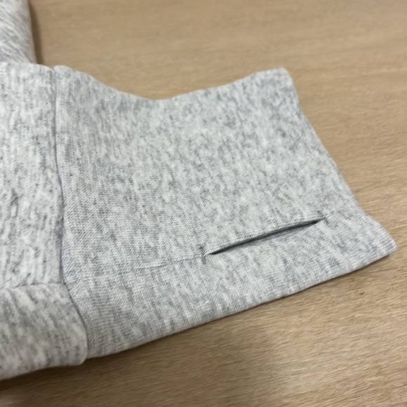 NWT Fabletics funnel neck sweatshirt sz XXL - Picture 4 of 4